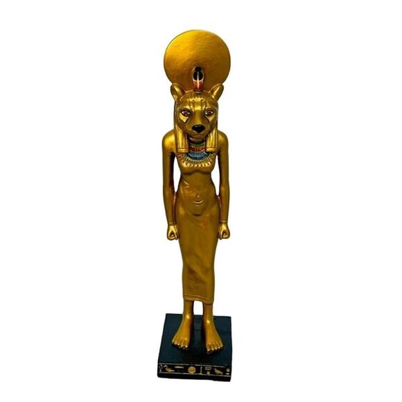 Design Toscano Sekhmet Goddess of the Egyptian Realm Statue - Picture 2 of 7